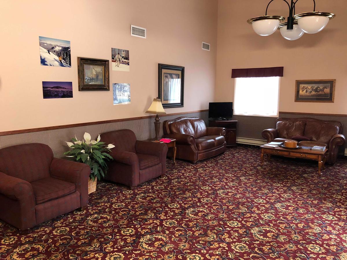 Lupine Inn Ред Лодж Екстериор снимка